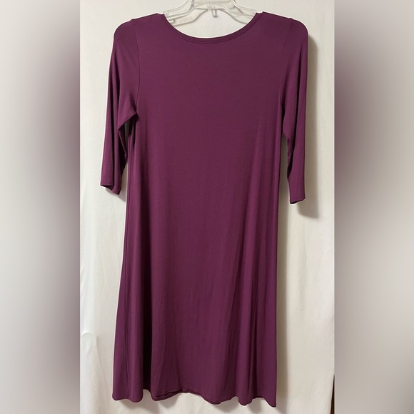 Eileen Fisher Women’s Purple 3/4 sleeve Size Medium Shapeless Dress - Picture 2 of 7